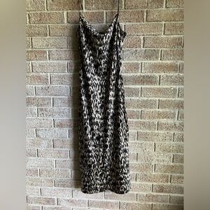 Express Black and White Midi Dress